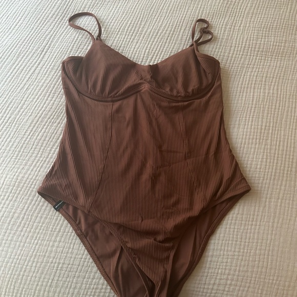 Ibiza Palm One Piece Swimsuit - Picture 4 of 4